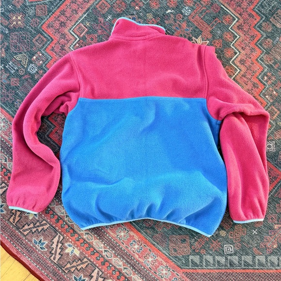 Raspberry and Blue Patagonia Synchilla Fleece Pullover Sweater - Picture 8 of 8